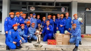 Sky the viral husky says thanks to her Civil Defence Force rescuers (VIDEO)