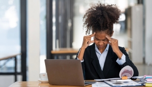 Feeling the strain? How screen time is straining your eyes and mental health (and you might not know it)