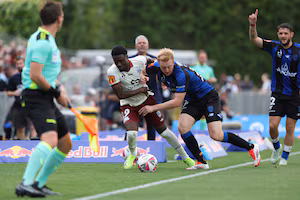 Auckland FC, Adelaide settle for stunning stalemate