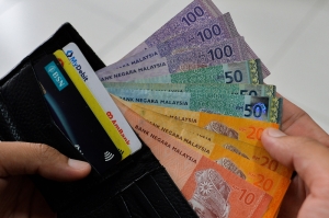 German study reveals 20pc income decline for women after marriage