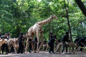 The Herds project: Life-size animal puppets begin 20,000-kilometre migration to spotlight migration and climate issues