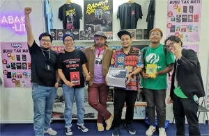 The house that indie built: Rabak-Lit isn’t just publishing books — it’s reviving Fung Keong sneakers too